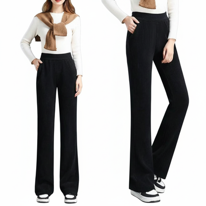 Bequeme Fleecehose mit weitem Bein