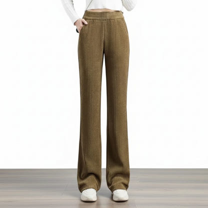 Bequeme Fleecehose mit weitem Bein