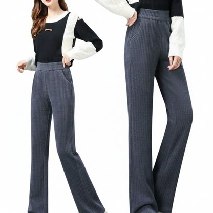 Bequeme Fleecehose mit weitem Bein