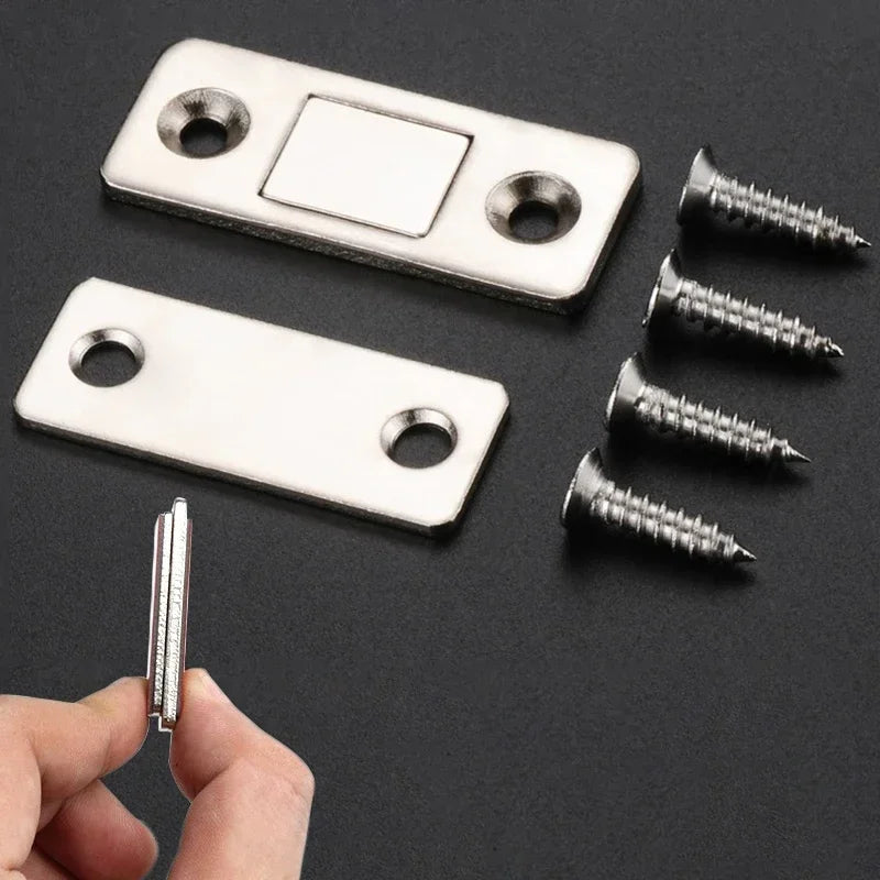 MagnaHold – Ultra-Dünne Magnetische Türschließer (Set)