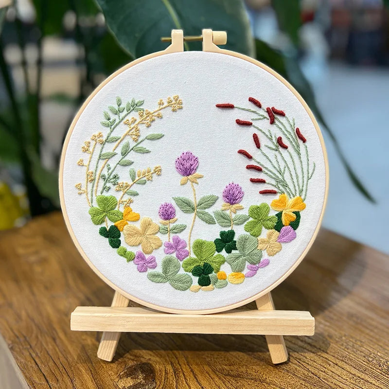 WildBloom™ – Das DIY Stickerei-Ensemble