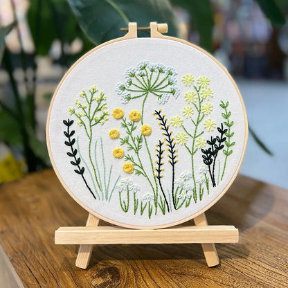 WildBloom™ – Das DIY Stickerei-Ensemble
