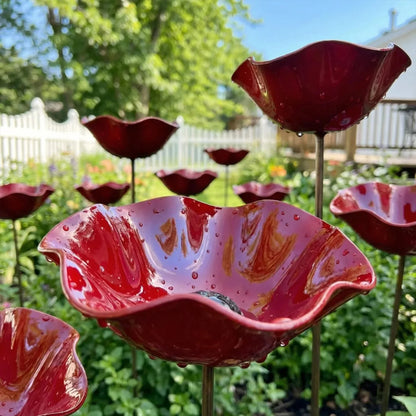 PoppyBloom™ – Ein farbenfroher Ruheort für Vögel und Bienen