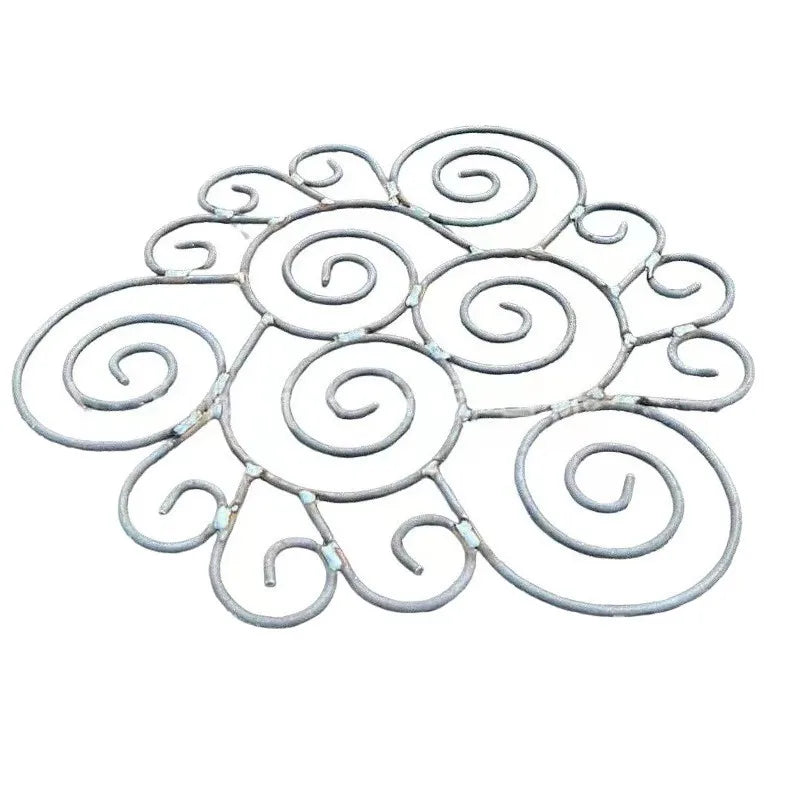 IronGrow™ – Elegante Spiral-Pflanzenstütze
