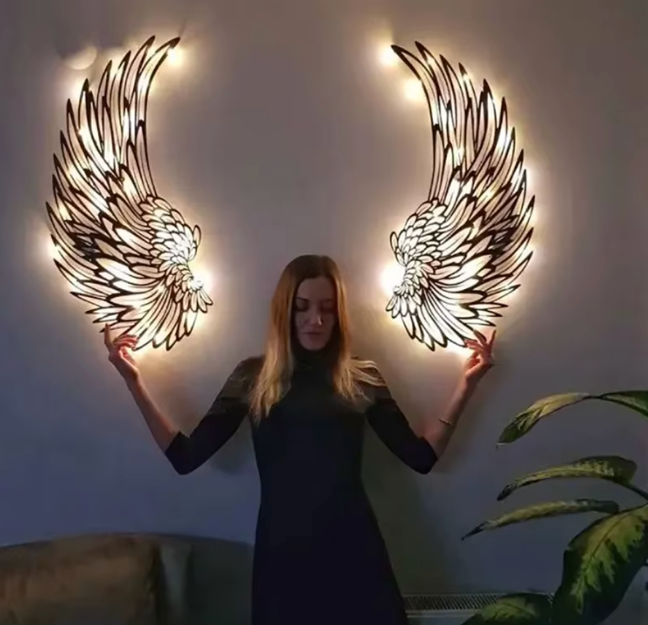 LED Engel Flügel Wandkunst - Tiefe & Eleganz