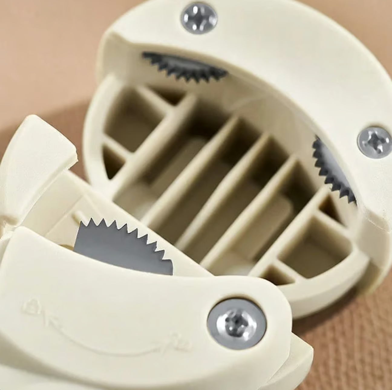 Universal Flaschenöffner Pro -  Mühelose Öffnung