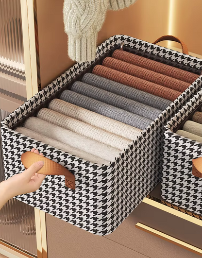 Kleiderschrank Organizer Box - Ordnung und Übersicht