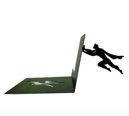 Gravity Hero: Bücher scheinen zu schweben