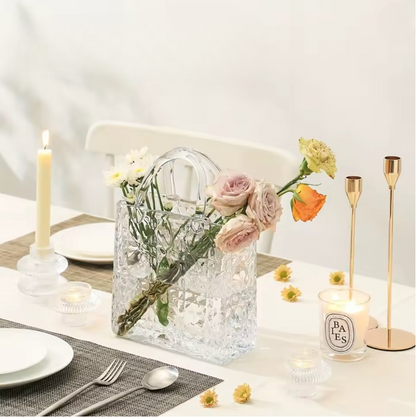 Vase de Luxe – Designer Handtaschen-Vase aus Glas