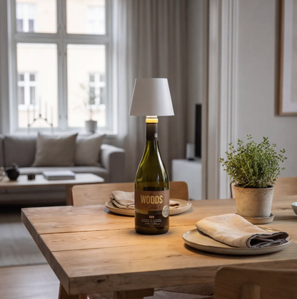AuraLux™ – Die Lampe, die jede Flasche zum Leuchten bringt