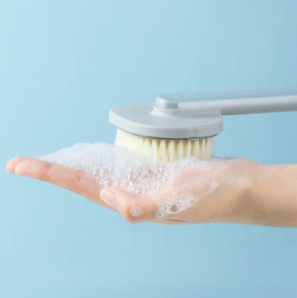 LiquidBath™ – 2-in-1 Rückenbürste mit Seifenspender