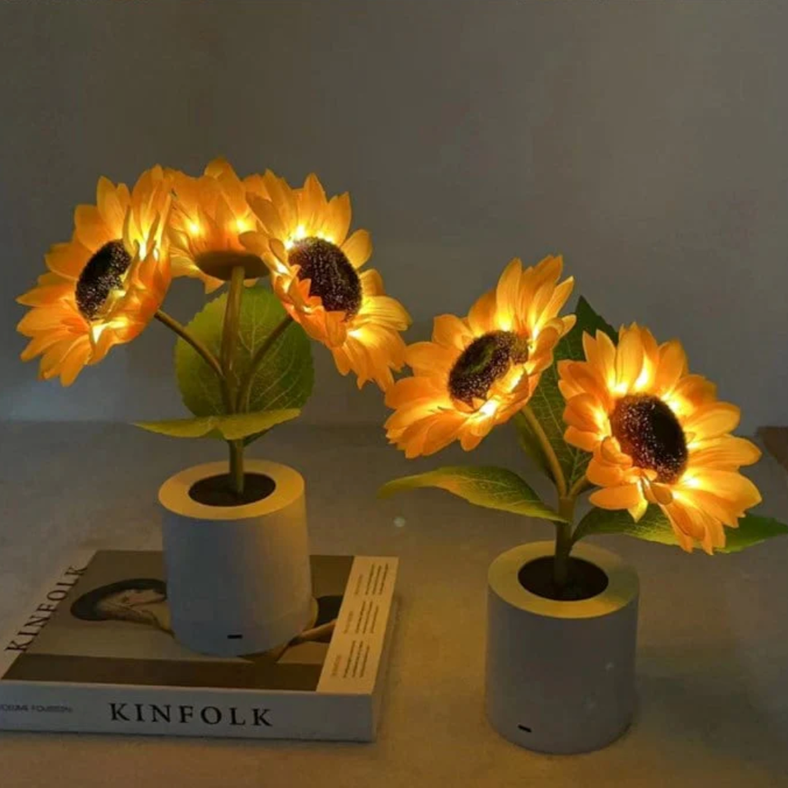 SunGlow™ – Die wiederaufladbare Sonnenblumenlampe