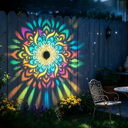 MandalaGlow™ – Solar Wandlampe