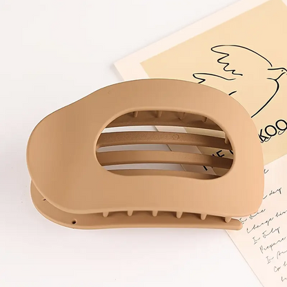 Starke und schmerzfreie Haarspange