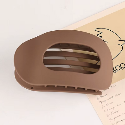 Starke und schmerzfreie Haarspange