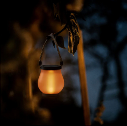 Solarzelle-Laterne mit realistischem Flammeneffekt
