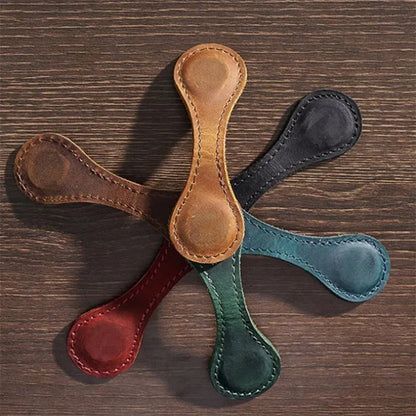 MagnaLeather – Magnetic Vintage Bookmark