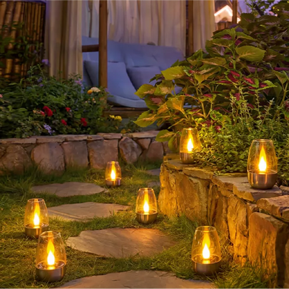 Flammora Solar-LED-Windlicht als Wegbeleuchtung im Garten