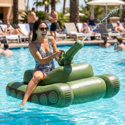 Tankido – in Gebrauch im Pool mit Wasserpistole