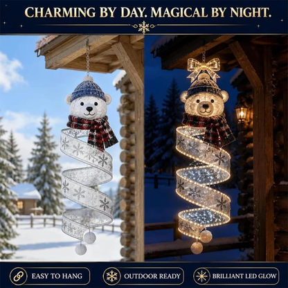 Winterlicht Spirale am Hauseingang bei Tag und Nacht